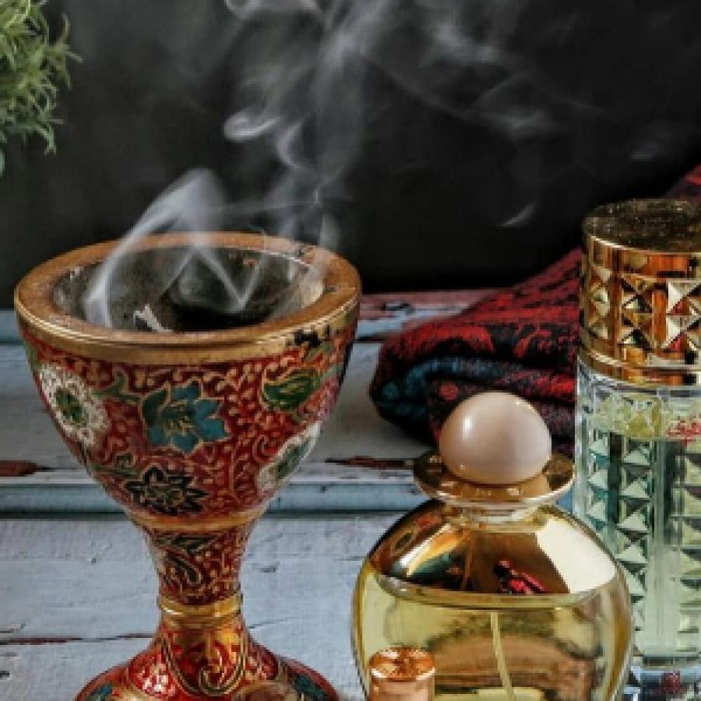 الوقت المثالي لتبخير الملابس بالبخور