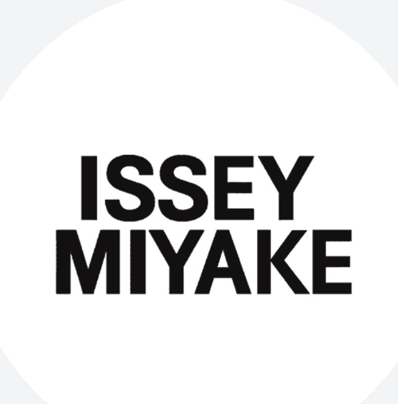 ايسي مياكي Issey Miyake