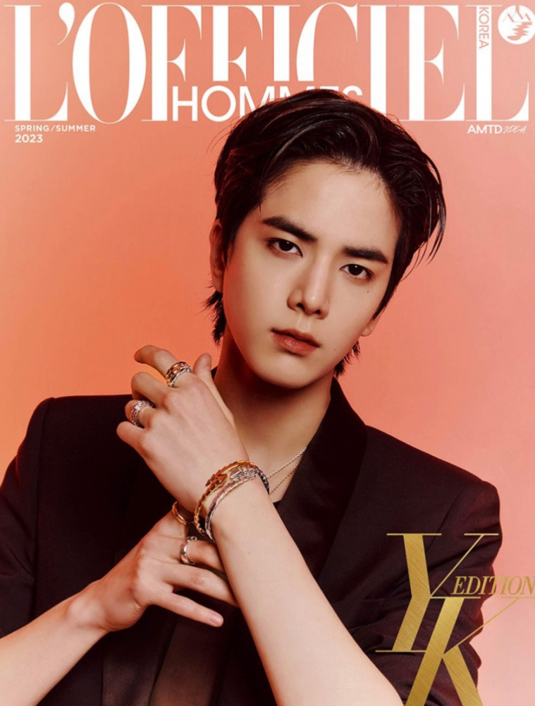 Magazine L'officiel Hommes 2023 S/S Type.D THE BOYZ