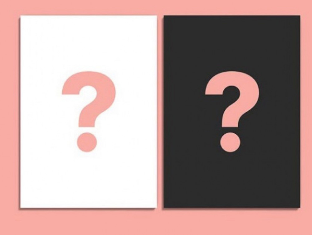 TRIPLES MINI ALBUM - +(KR)YSTAL EYES 'AESTHETIC' (2 VERSION SET)