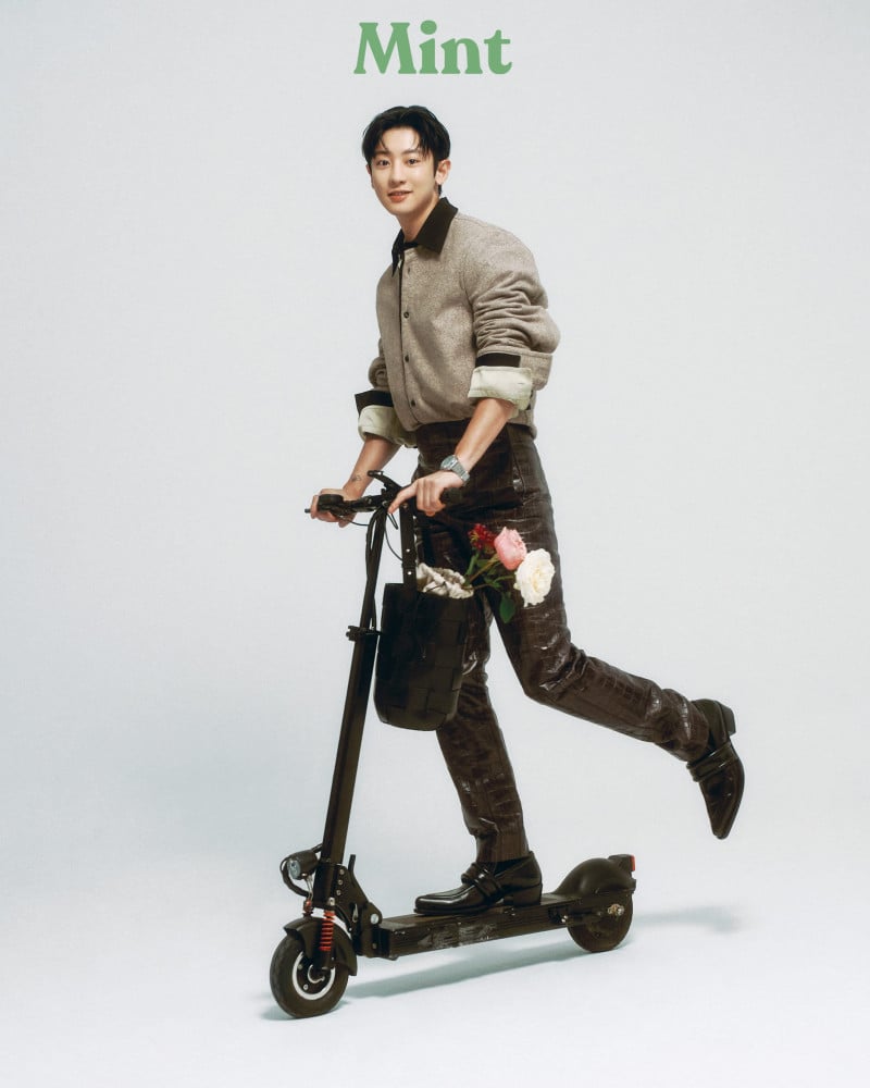 Magazine Mint Magazine Vol.18 EXO CHANYEOL