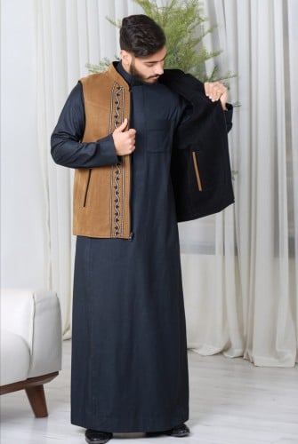 سديريه رجالي وجهين الوجه الاول قماش جوخ تطريز الوج...