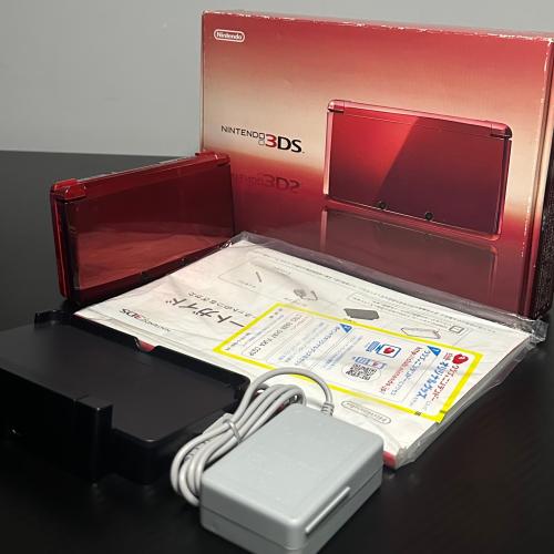 3ds احمر