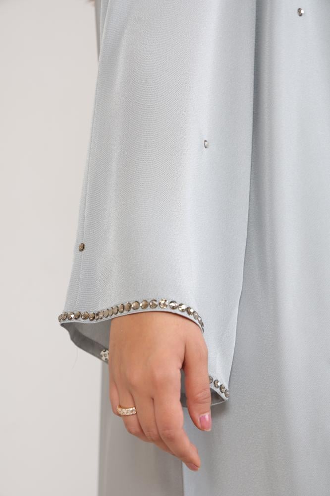 عباية صالونا سوارفسكي يولاند