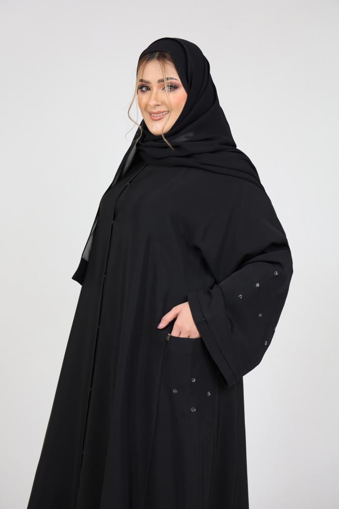 عباية صالونا ماكينة ليلاس