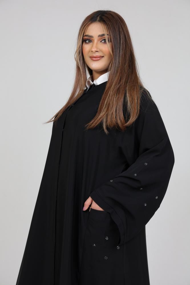 عباية صالونا ماكينة ليلاس