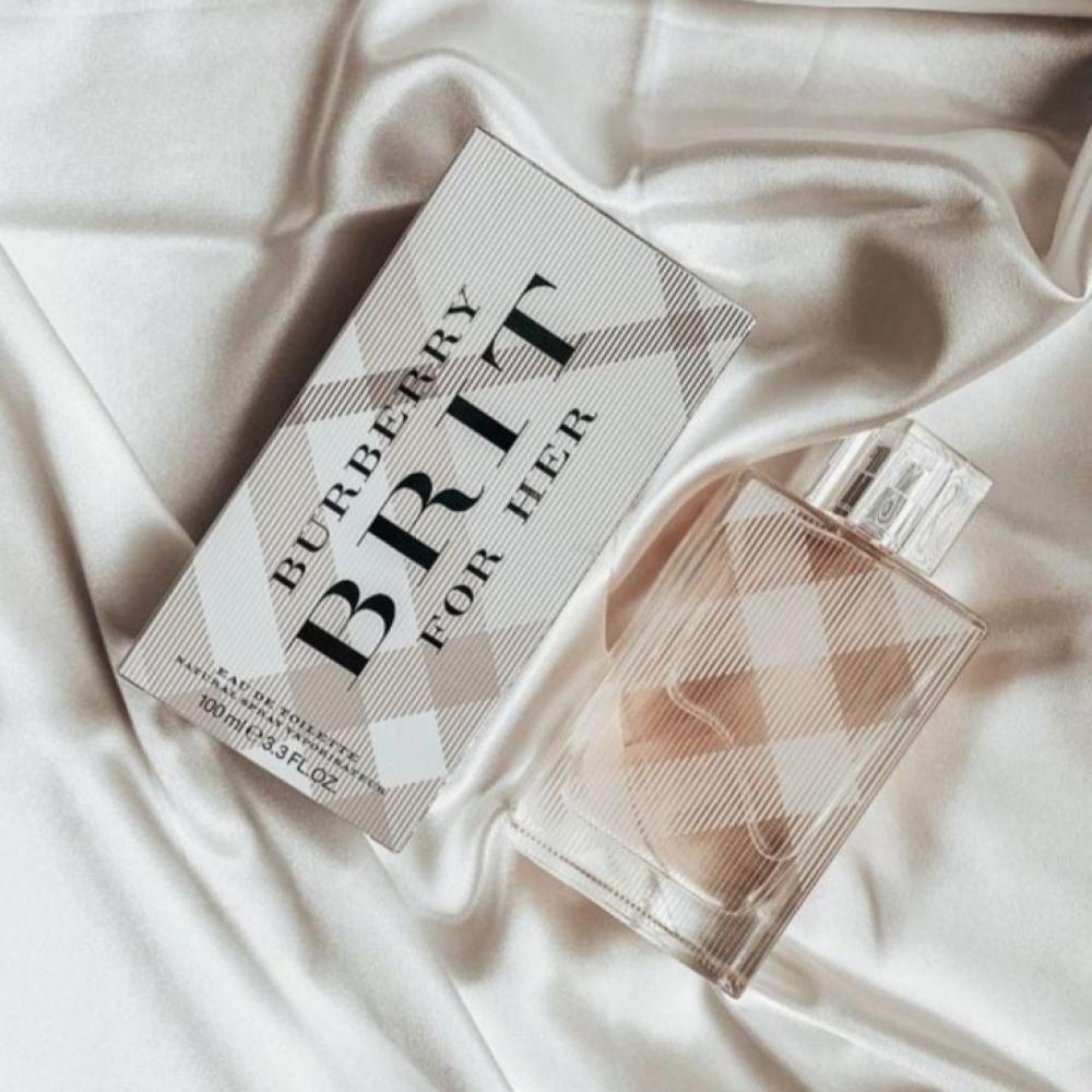 Burberry Brit Sheer for Her Eau de Toilette 30ml - اكبر موقع الكتروني يلبي  احتياجاتك اليومية