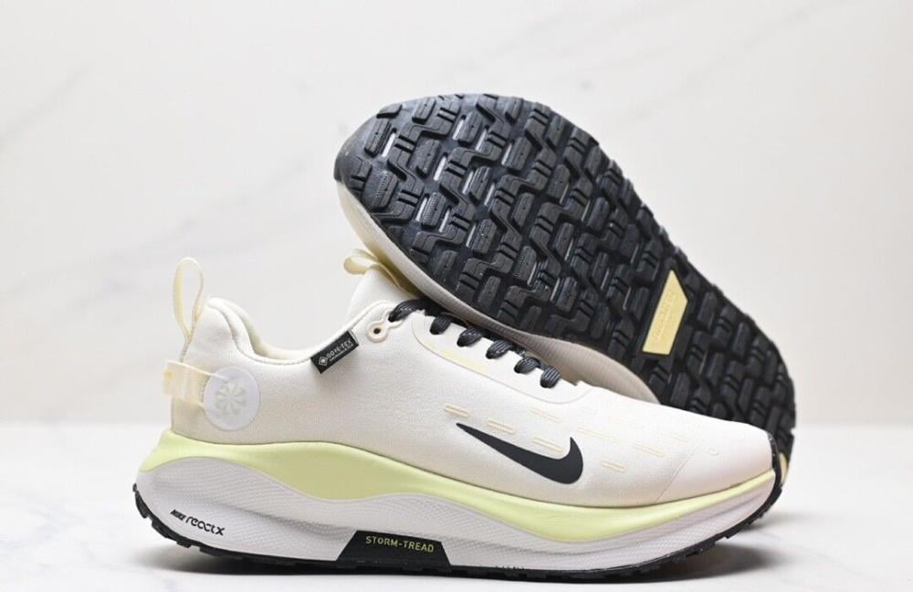 حذاء نايك زوم اكس Nike React x