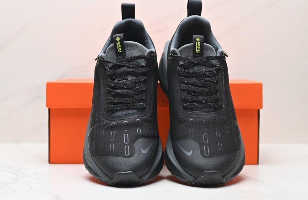 حذاء نايك زوم اكس Nike React x