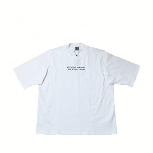 white t-shirt
