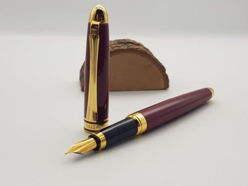 قلم حبر قزاز