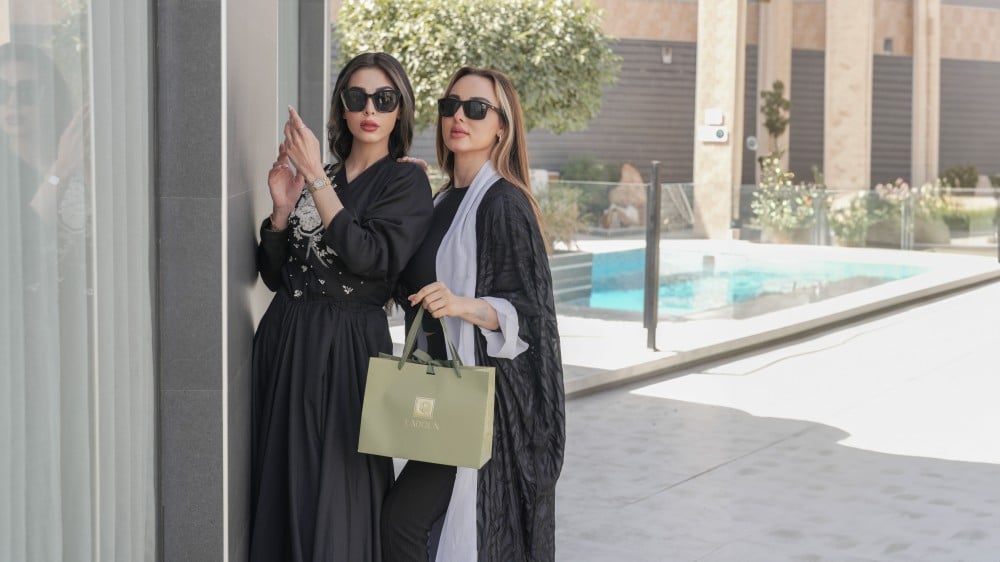ساعة نسائية ستيل لون ذهبي من  لادون