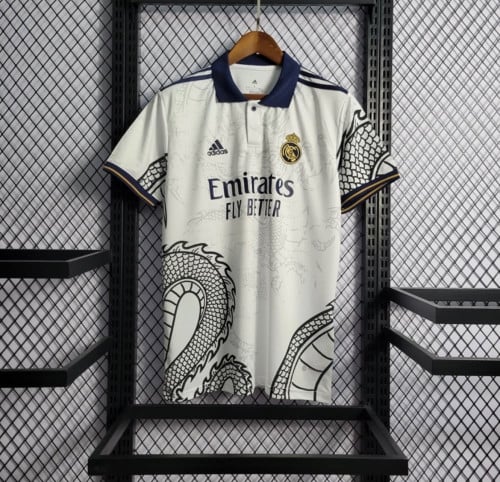 تيشرت ريال مدريد تصميم خاص