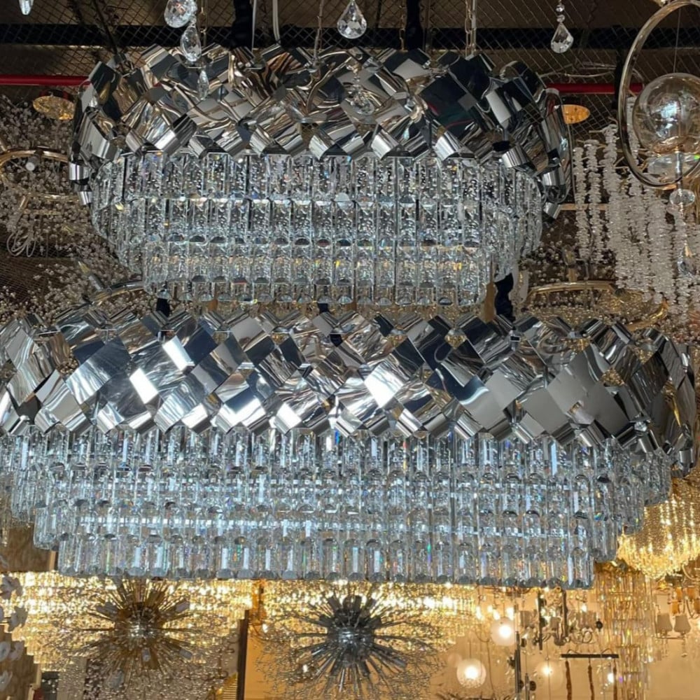 ثريا كريستال اطار فضي  بعده مقاسات