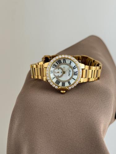 ساعة نسائي سكلوتي  9675  ذهبي ميناء ابيض