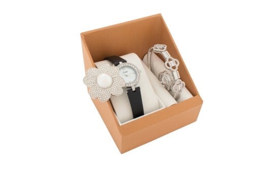 طقم نسائي جلد سكلوتي 9559 فضي كامل