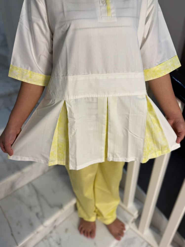 يونيفورم رسمي