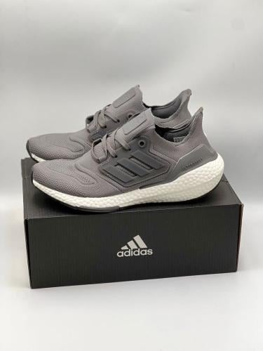 ADIDAS ULTRA BOOST 22