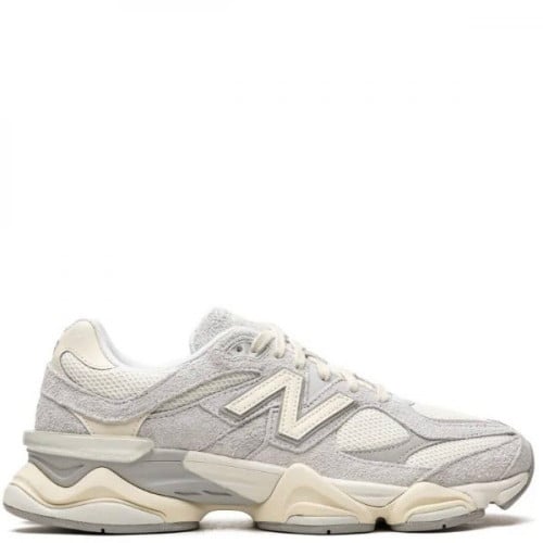 New balance 9060 “ Driftwood”