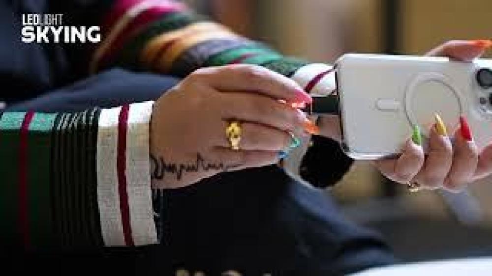 درزن وربع تعلي وتنزل كل الالوان - RGB SOUND ( بوكس ١٦ قطعة )