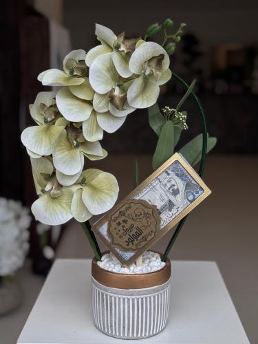 فازة بالورد