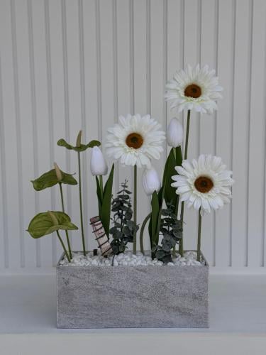 فازة بالورد