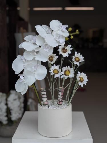 فازة بالورد