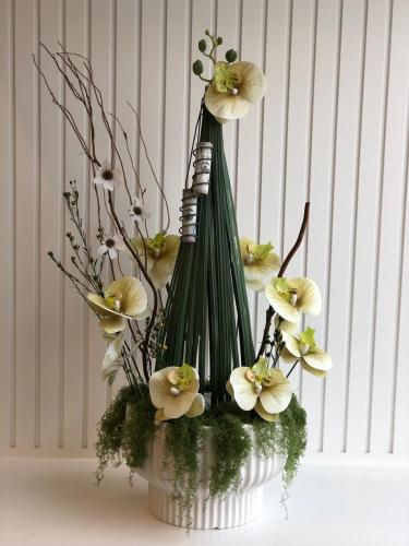 فازة بالورد