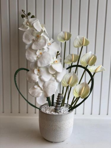 فازة بالورد