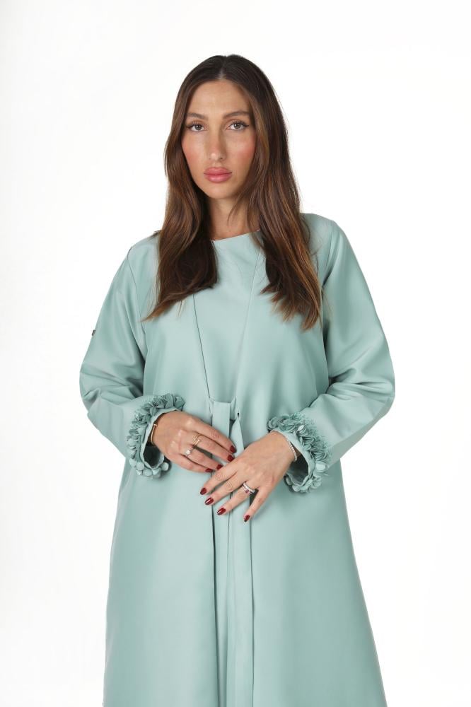 عباية تيفني تفته بمرد داخلي وتطريز على الكم - Norsin