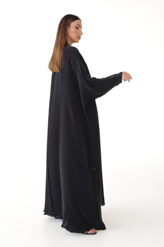 Luxury silk black abaya with a luxurious and elegant bisht