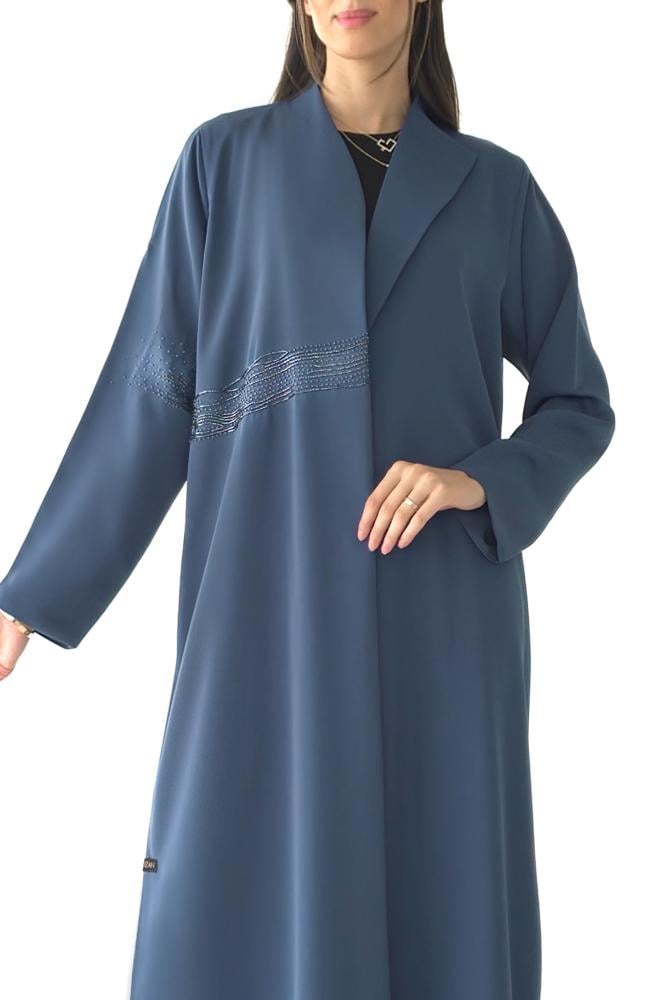 عباية بليزر تركواز كريب بتطريز يدوي - POLA
