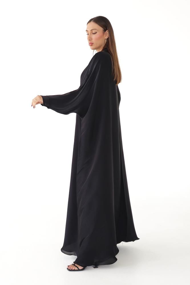 Luxury silk black abaya with a luxurious and elegant bisht