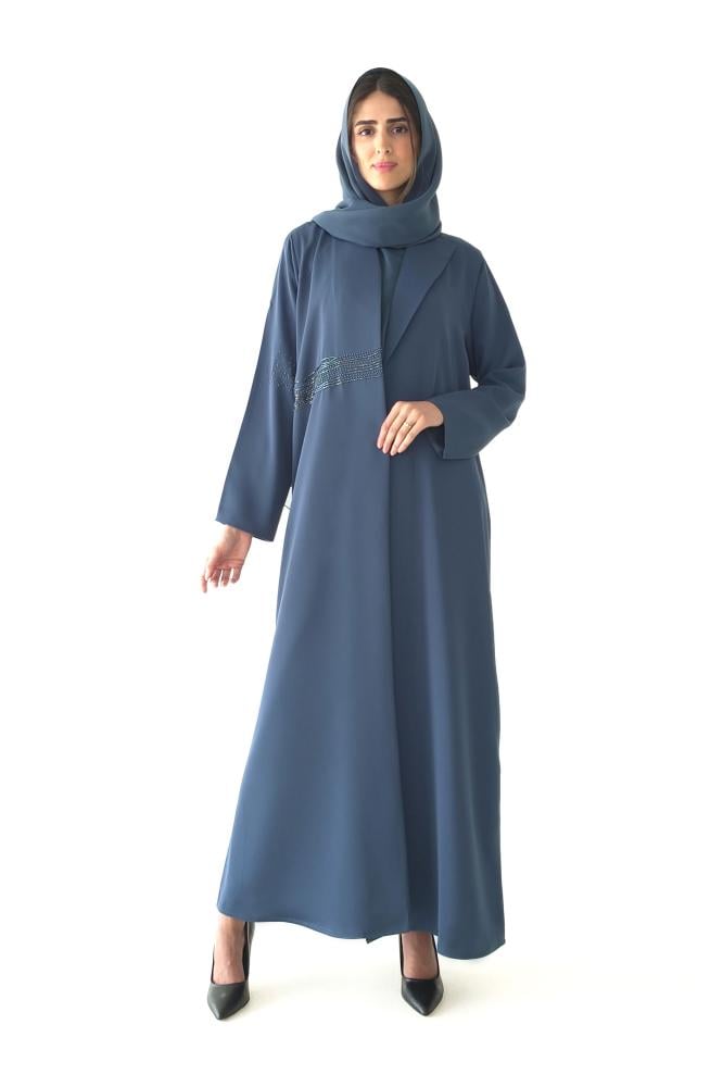 عباية بليزر تركواز كريب بتطريز يدوي - POLA