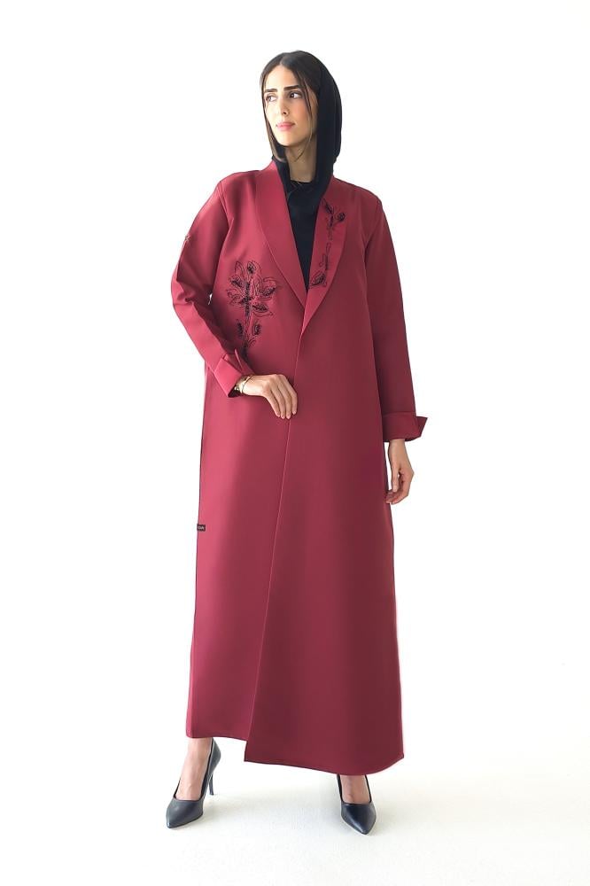 عباية بليزر حمراء  تفته مطرزة تطريز ناعم - Rosabelle II