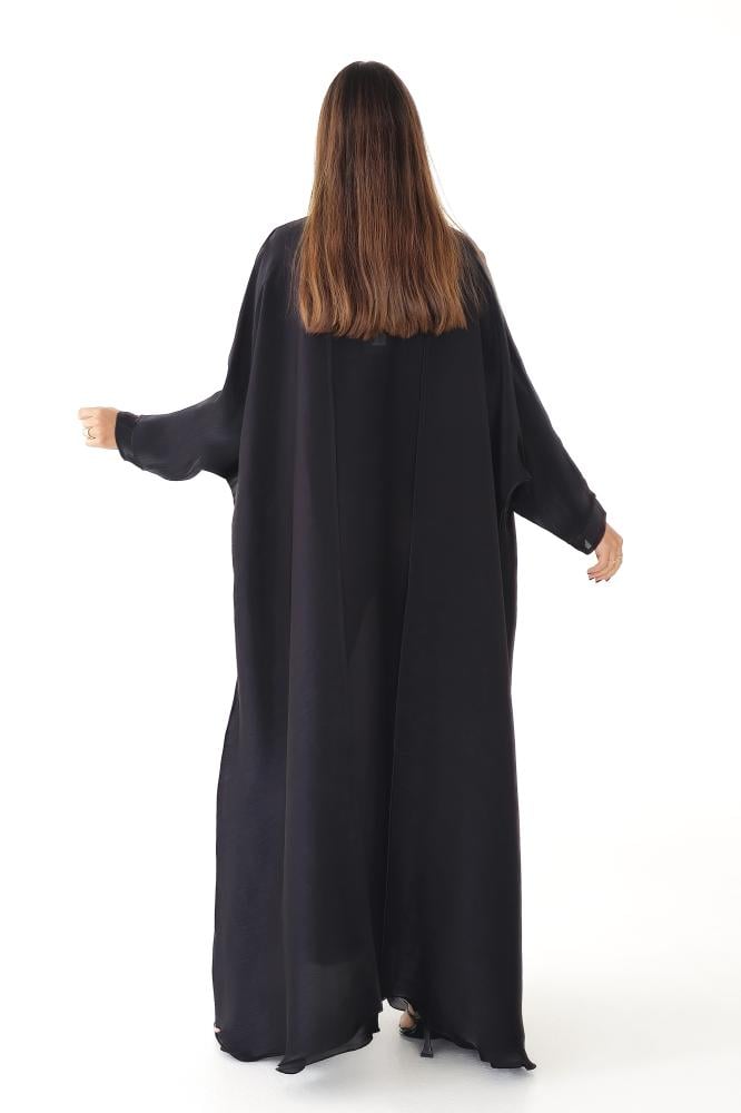 Luxury silk black abaya with a luxurious and elegant bisht