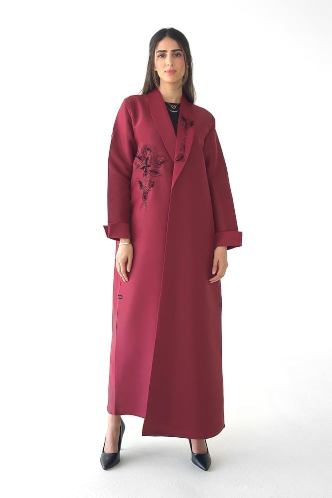 عباية بليزر حمراء  تفته مطرزة تطريز ناعم - Rosabelle II