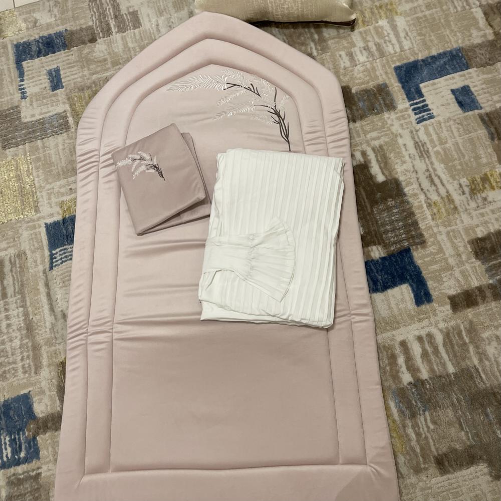 طقم صلاة +بيت مصحف