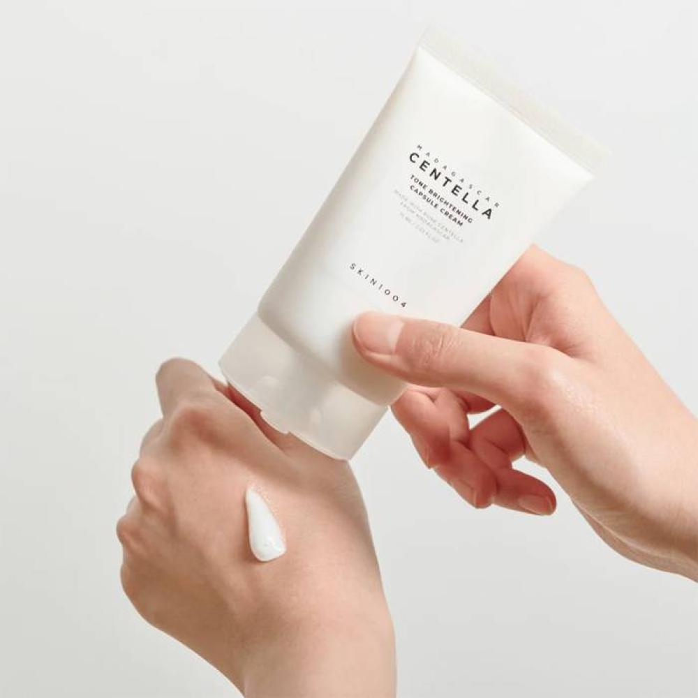 سكين 1004 - كريم لتفتيح البشرة بخلاصة السنتيلا 75 مل