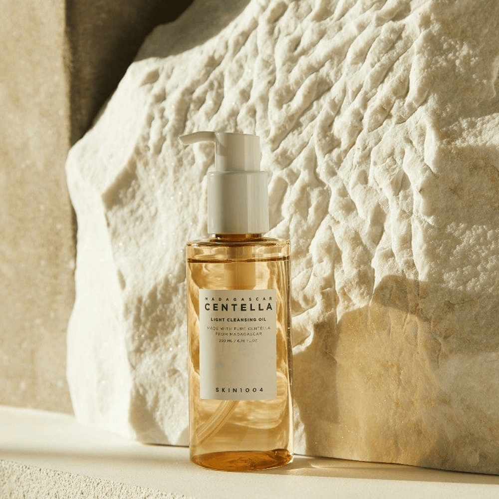Skin1004 Madagascar Centella Light Oil Cleanser - 200ml