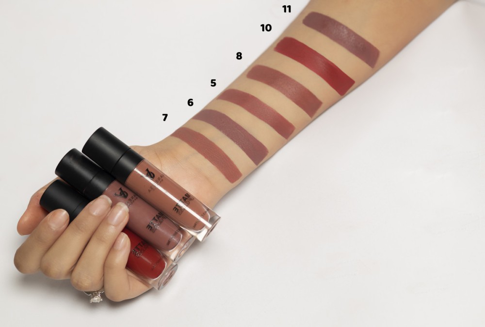 احمر شفاه روج سائل مات من فانيسا ميك اب  - 08