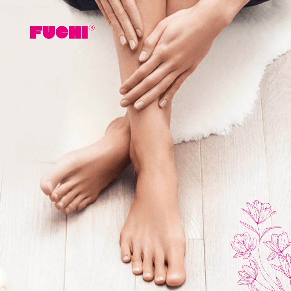 كريم وقناع لمعالجة تشقق وجفاف القدمين اكسترا سوفت من إيفيلين - 100مل