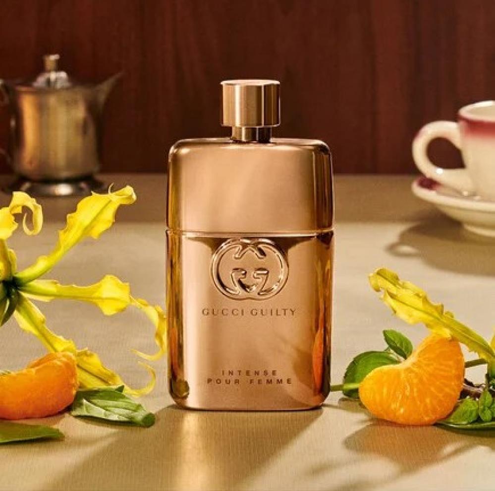 عطر قوتشي غليتي بور فيم الابيض انتنس او دو بارفيوم 90مل