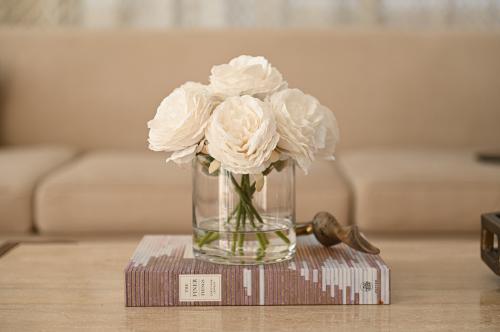 ورد بيوني ملمس طبيعي