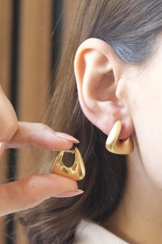 حلق AQUA ذهب عيار18–4650