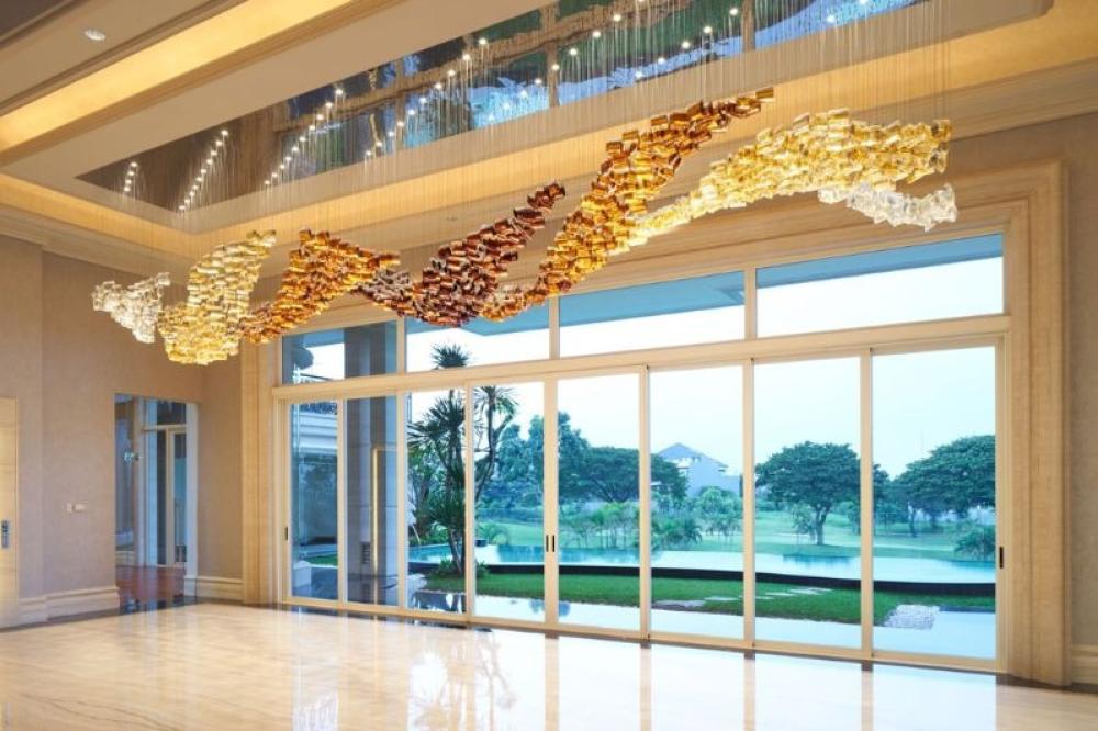 تفصيل ثريات كريستال