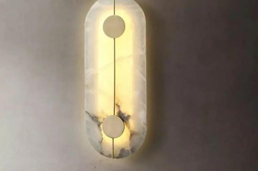 إضاءة حائط ديكورية