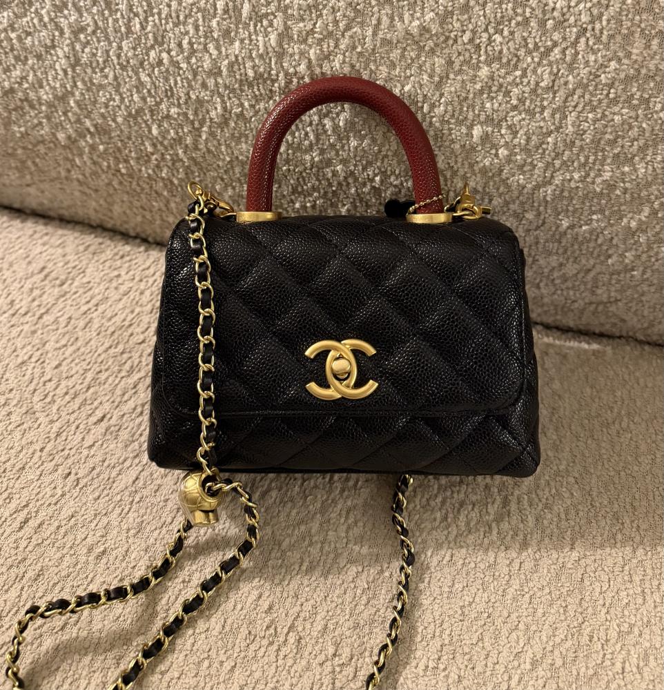 شنطة براند CHANEL