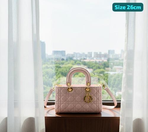 Dior de Joy medium bag with Cannage embroidery, soft pink color