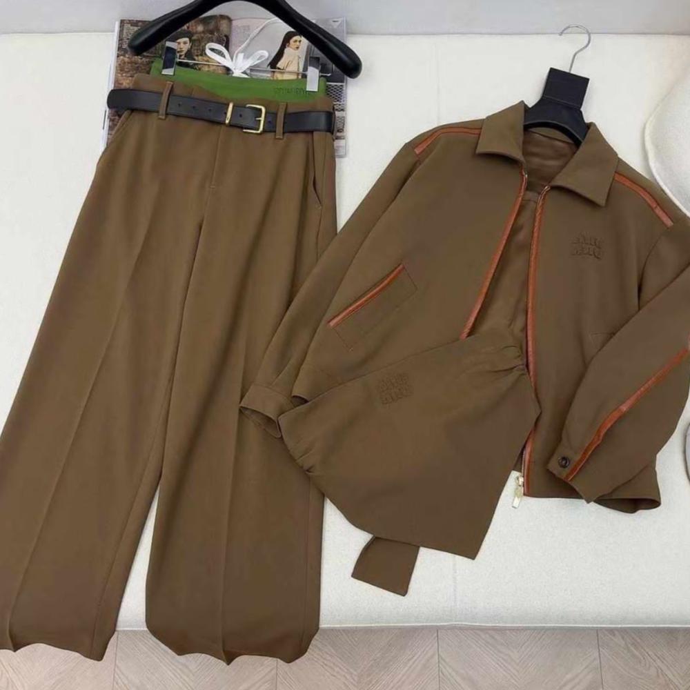 ポケット品 Miu Miu Women's 4-Piece Set, Luxury Brown Sport - E-SEVEN STORE